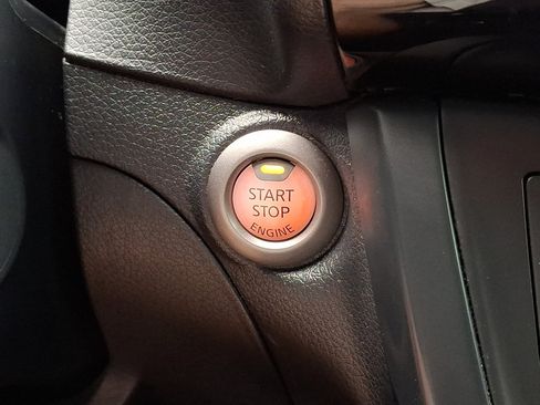 Used 2019 Nissan Sentra SV FWD image 29