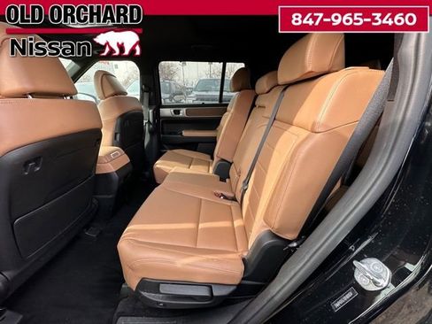 Used 2024 Hyundai Santa Fe Limited AWD/4WD image 13