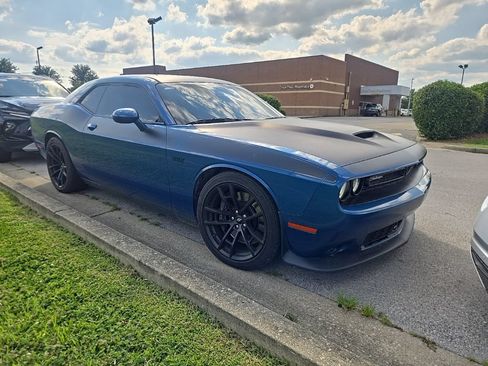 Used 2020 Dodge Challenger R/T Scat Pack w/ T/A Package RWD image 2