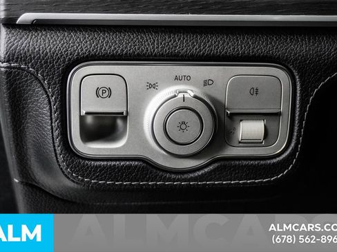 Used 2024 Mercedes-Benz GLE 350 4MATIC image 30