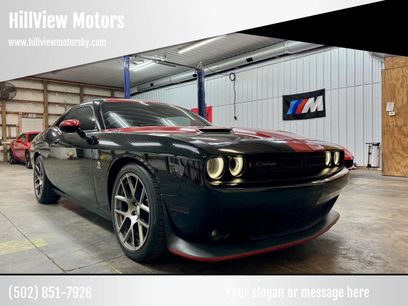Used 2016 Dodge Challenger R/T Scat Pack w/ Leather Interior Group