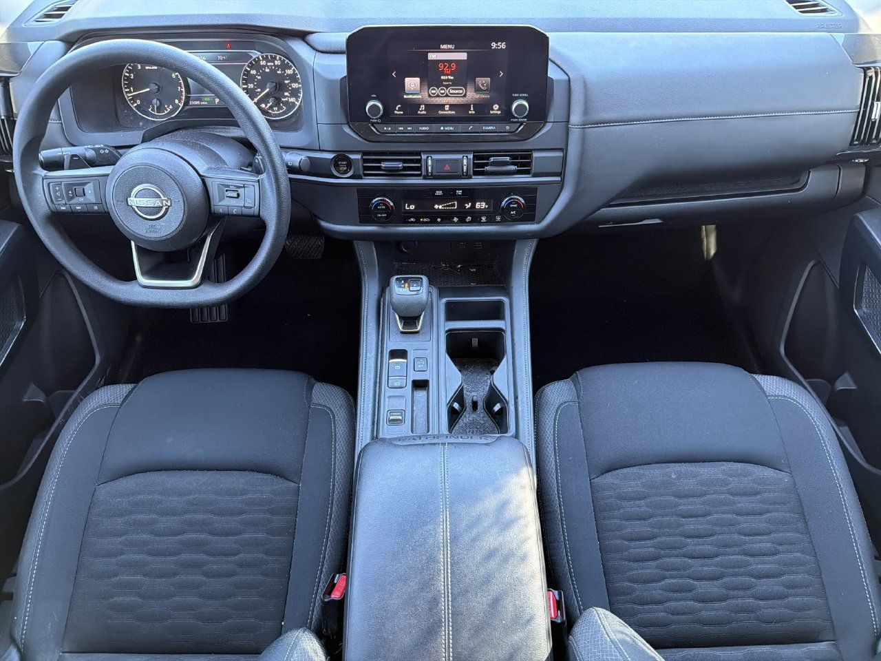 Certified 2025 Nissan Pathfinder S FWD image 2