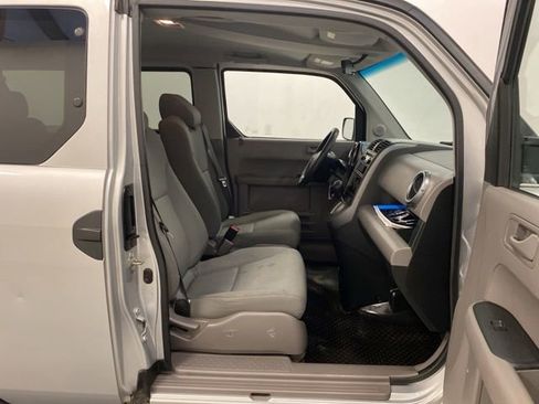 Used 2011 Honda Element LX image 18