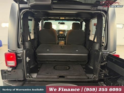Used 2015 Jeep Wrangler Sport w/ Quick Order Package 24S AWD/4WD image 27