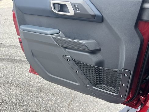 New 2026 Ford Bronco Heritage Edition AWD/4WD image 13