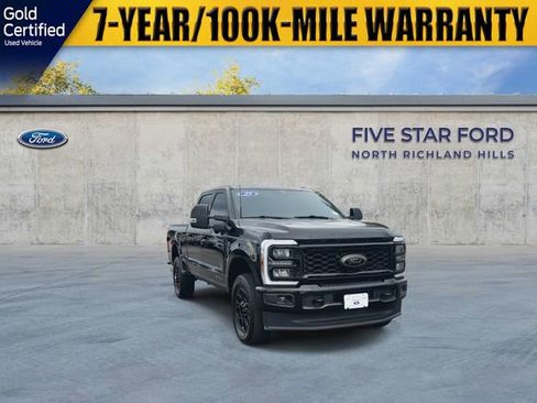Used 2025 Ford F250 Lariat w/ Black Appearance Package AWD/4WD image 2