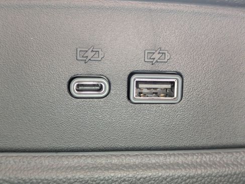 New 2025 Chevrolet Trax LT w/ Driver Confidence Package image 8