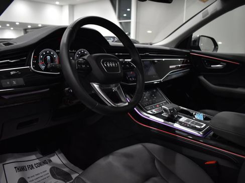 Used 2025 Audi Q8 Premium Plus w/ Premium Plus Package image 14