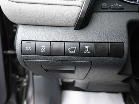 Used 2023 Toyota Camry LE AWD/4WD image 9