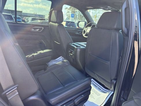 Used 2024 Chevrolet Tahoe Z71 w/ Luxury Package image 30