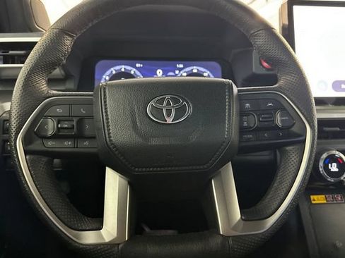 Used 2024 Toyota Tacoma TRD Off-Road w/ TRD Off Road Premium Package AWD/4WD image 26