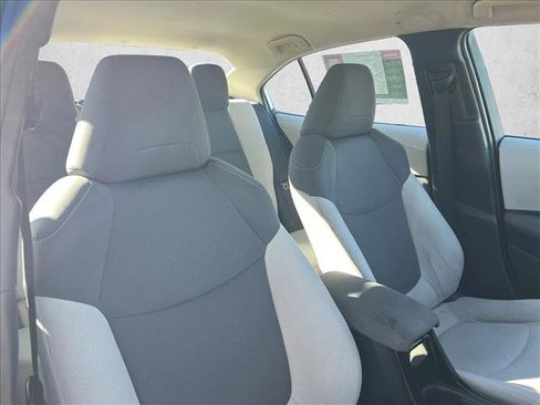 Used 2020 Toyota Corolla L image 24