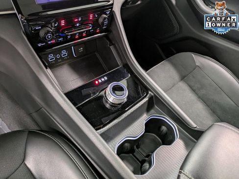 Used 2024 Jeep Grand Cherokee Altitude image 15