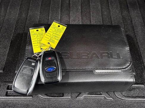 Used 2017 Subaru Legacy 2.5i Limited AWD/4WD image 34
