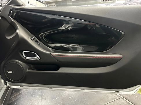 Used 2014 Chevrolet Camaro ZL1 RWD image 17