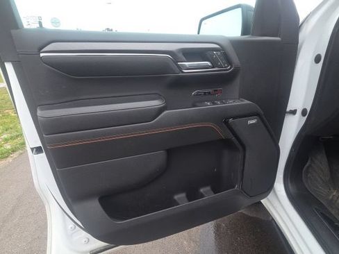 Used 2022 GMC Sierra 1500 AT4 w/ AT4 Premium Package AWD/4WD image 23