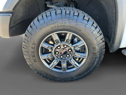 Used 2024 GMC Sierra 1500 AT4X AWD/4WD image 13