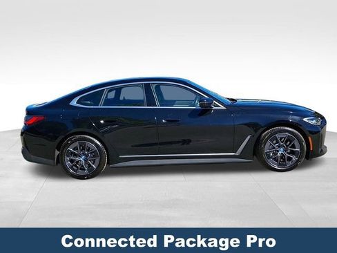 Used 2023 BMW i4 eDrive40 w/ Premium Package image 9