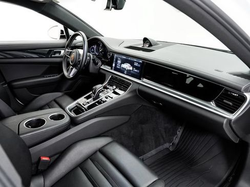 Used 2019 Porsche Panamera 4 AWD/4WD image 24