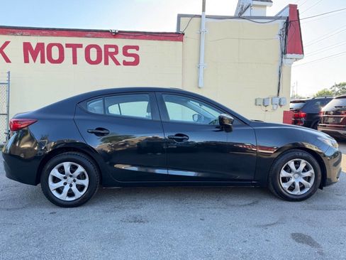 Used 2014 MAZDA MAZDA3 i SV FWD image 7