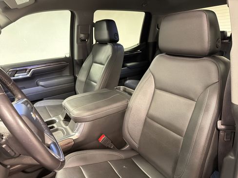 Used 2023 Chevrolet Silverado 1500 LTZ AWD/4WD image 22