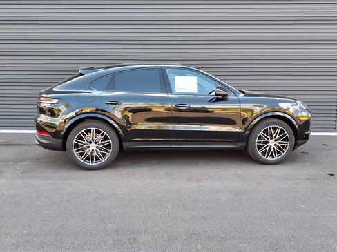New 2026 Porsche Cayenne Coupe image 28