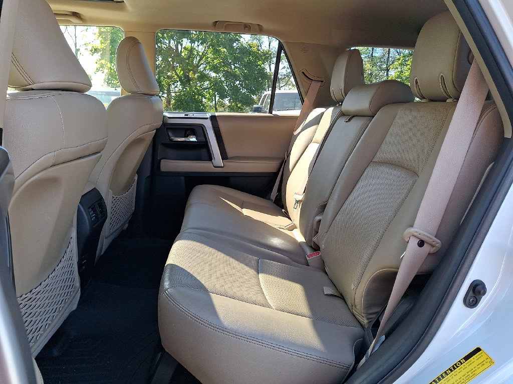 Used 2014 Toyota 4Runner Limited AWD/4WD image 14