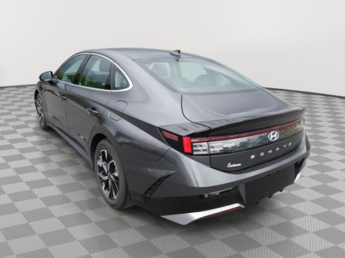 Used 2025 Hyundai Sonata SEL FWD image 7
