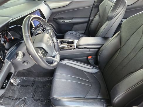 Used 2022 Lexus NX 350 F Sport w/ Towing Package (2000 Lbs) AWD/4WD image 15