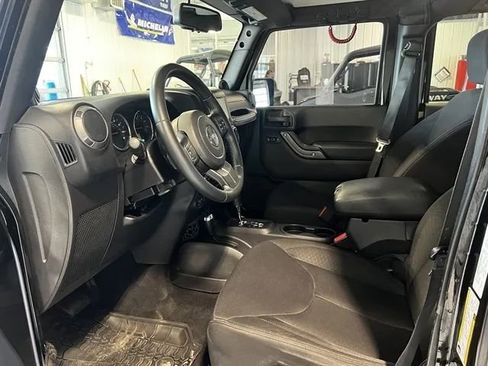 Used 2014 Jeep Wrangler Unlimited Sport w/ Quick Order Package 24S image 9