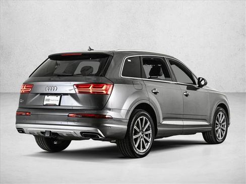 Used 2019 Audi Q7 3.0T Prestige w/ Prestige Package image 5