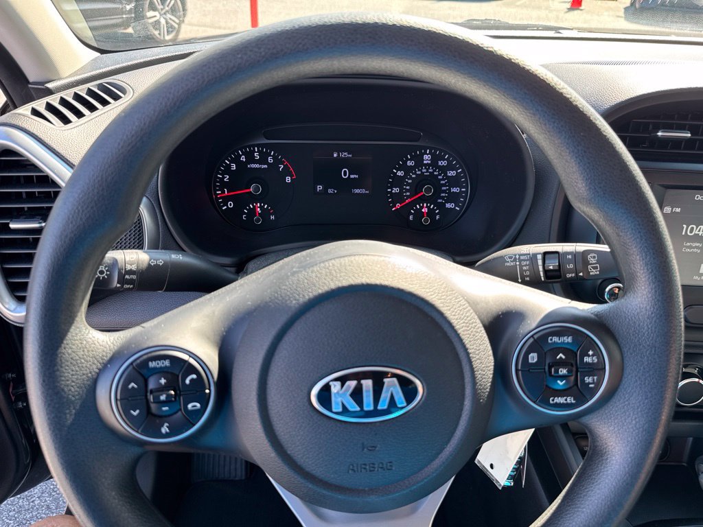 Used 2020 Kia Soul S FWD image 28