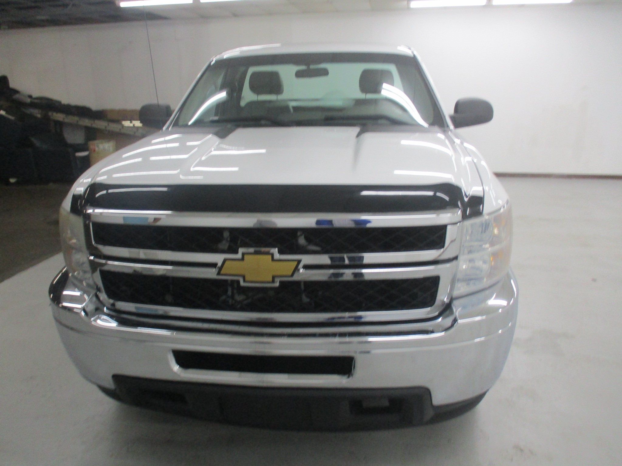 Used 2014 Chevrolet Silverado 2500 W/T AWD/4WD image 2