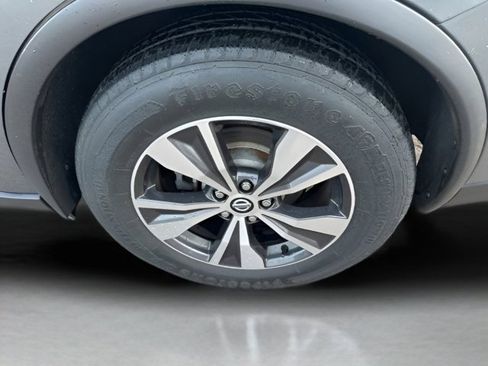 Used 2020 Nissan Murano SV image 9