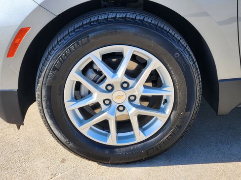 Certified 2023 Chevrolet Equinox LS w/ LS Convenience Package image 12