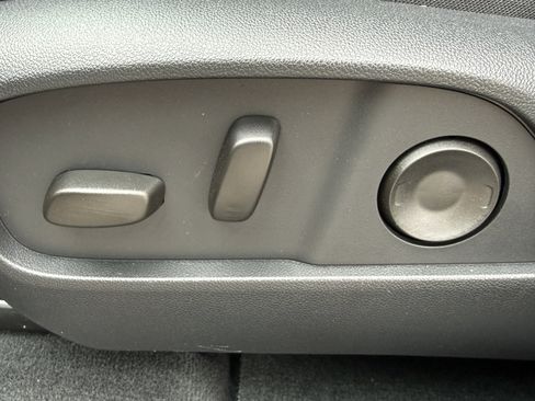 New 2026 GMC Terrain Elevation w/ Elevation Premium Package image 13