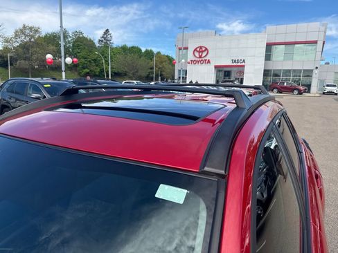 Used 2024 Toyota Corolla Cross LE w/ Moonroof Package AWD/4WD image 45