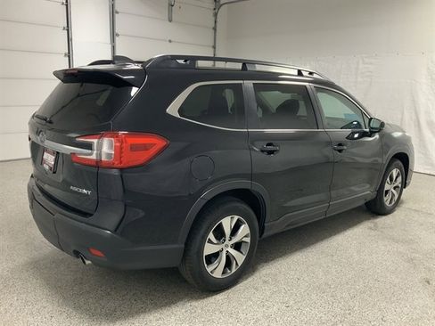 Used 2024 Subaru Ascent Premium w/ Convenience Package AWD/4WD image 5