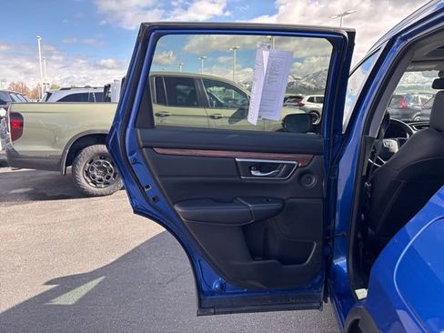 Used 2020 Honda CR-V Touring image 18