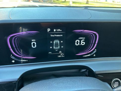 Used 2025 Kia Seltos S image 34