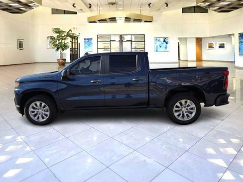 Used 2020 Chevrolet Silverado 1500 Custom w/ Custom Value Package RWD image 8