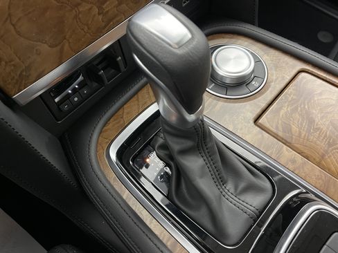 Used 2024 Nissan Armada SL w/ Cargo Package image 27