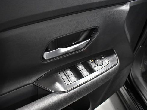 New 2026 Nissan Kicks SV image 15