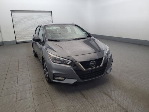 Used 2020 Nissan Versa SR FWD image 14