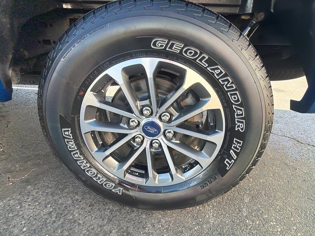 Used 2018 Ford F150 XLT w/ Equipment Group 302A Luxury AWD/4WD image 52