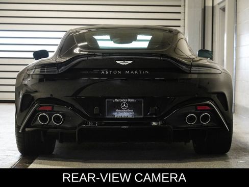 Used 2025 Aston Martin V8 Vantage Coupe image 5