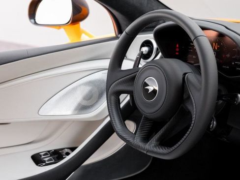 Used 2025 McLaren GTS RWD image 37