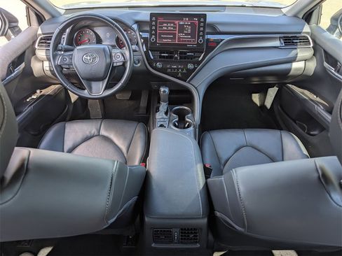 Used 2024 Toyota Camry XSE image 9