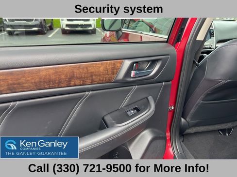 Used 2018 Subaru Outback 3.6R Limited AWD/4WD image 47