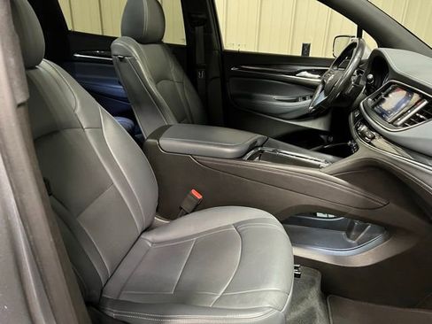 Used 2023 Buick Enclave Essence w/ Experience Buick Package image 32
